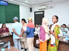 कलेक्टर जनदर्शन में मिले 33 आवेदन, परीक्षण कर निराकृत करने कलेक्टर ने दिए निर्देश