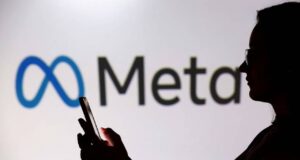 नहीं थम रही कर्मचारियों की छंटनी! Meta में 8,000 पदों पर गिरी गाज, सैलरी पर नहीं..AI पर खर्च होंगे अरबों