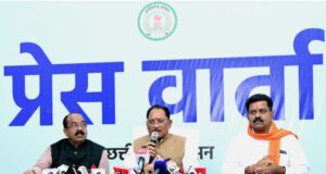 मुख्यमंत्री श्री विष्णु देव साय और उप मुख्यमंत्री श्री अरुण साव ने कैबिनेट की बैठक में लिए गए निर्णयों की जानकारी दी