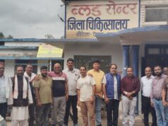 टी.एस. बाबा के जन्मदिवस पर मानव सेवा: फैंस क्लब ने किया रक्तदान, इंटक जिलाध्यक्ष इदरीस अंसारी टीम सहित पहुंचे