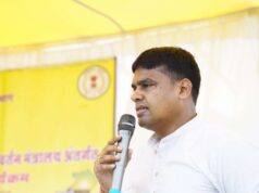 जिला शिक्षा अधिकारी विजय टांडे : कांग्रेस के वरिष्ट नेता होकर बिना किसी बात के शिकायत ऊपर तक लेजाया जा रहा हैं निष्पक्ष निष्पक्ष जाँच के पक्ष में हूँ सभी नियुक्तिया नियमानुसार किया गया हैं, 1 प्रकरण वर्तमान कार्यकाल का हैं, 2 प्रकरण पहले का हैं