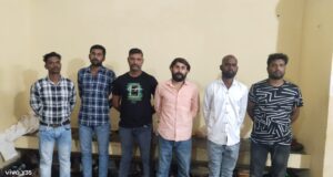 रायपुर क्राइम ब्रांच का अधिकारी बताकर, अपराध में फसाने की धमकी देकर पैसे अवैध वसूली का मामला, 6 हिरासत में पूछताछ जारी।