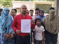 बेलतरा विधानसभा क्षेत्र के अशोक नगर से जो शिकायतें सामने आ रही हैं, वे प्रशासन के लिए गंभीर चेतावनी हैं। महिलाओं, और बच्चों की सुरक्षा सर्वोच्च प्राथमिकता होनी चाहिए, अंकित गौरहा ने जिला प्रशासन और पुलिस विभाग से मांग की है कि इस मामले को गंभीरता से लेते हुए क्षेत्र में नियमित पुलिस गश्त बढ़ाई जाए और असामाजिक तत्वों पर सख्त कार्रवाई की जाए, ताकि मोहल्ले में फिर से सुरक्षा और विश्वास का माहौल बन सके।